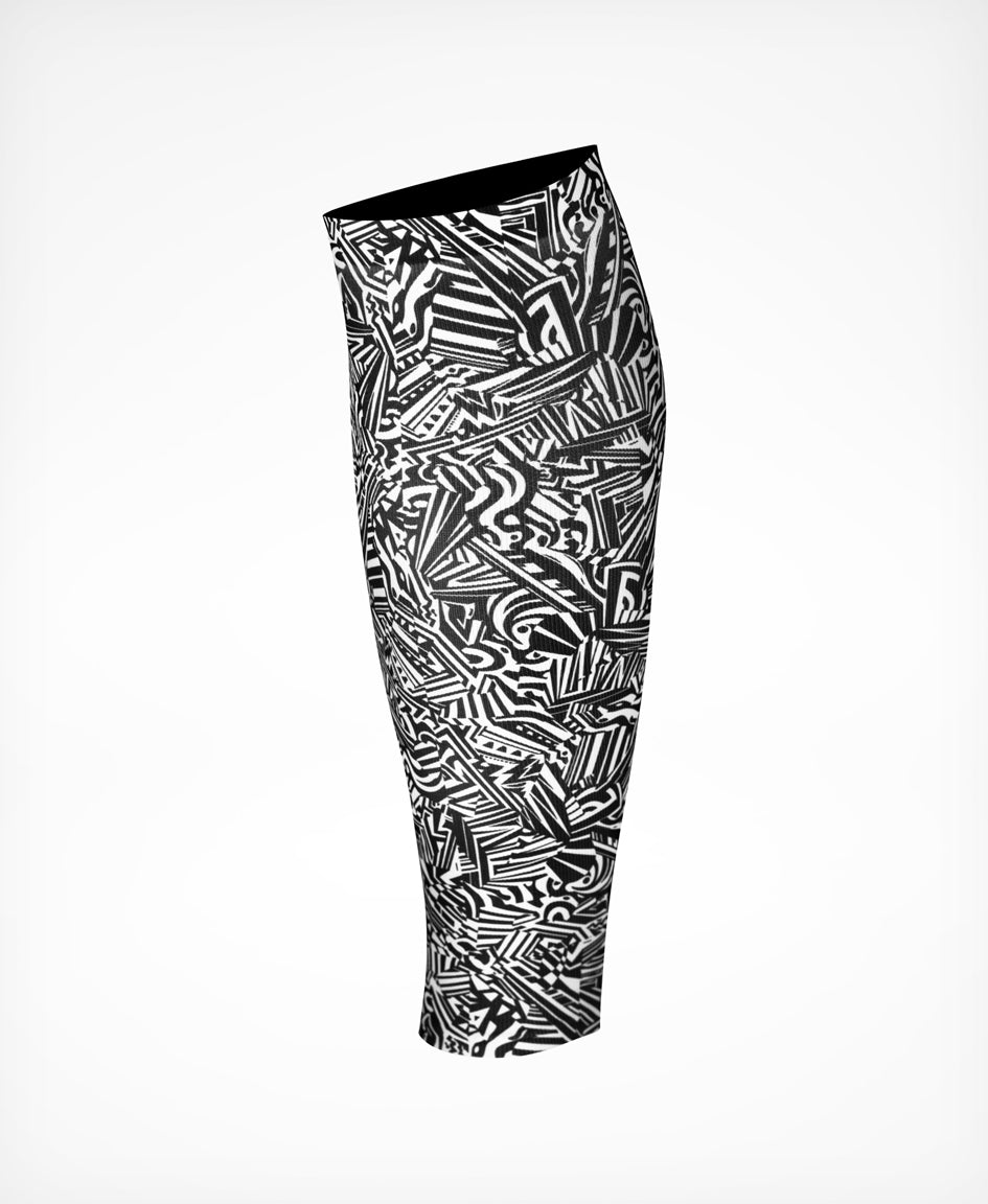 HUUB 3:Sixteen Aero Calf Sleeve Black White, pair, patented Aero-Bridge tech, Sub7 Sub8, up to 12W saved.