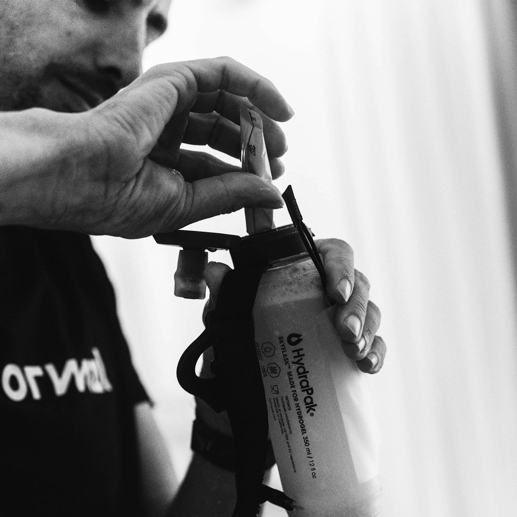 Maurten Addition sports nutrition energy gel pack with six 2g servings, designed for athletes and endurance performance.