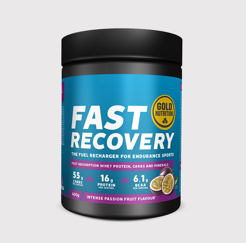 GoldNutrition Fast Recovery Drink Powder Wild Berries tub side view.